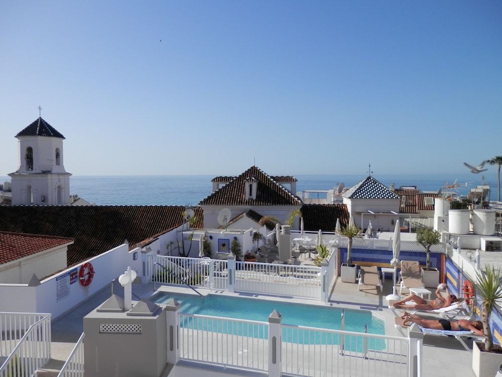 Hotel Puerta Del Mar Nerja Exterior foto